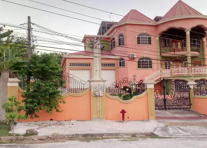 Rush Ironshore Deluxe Villa