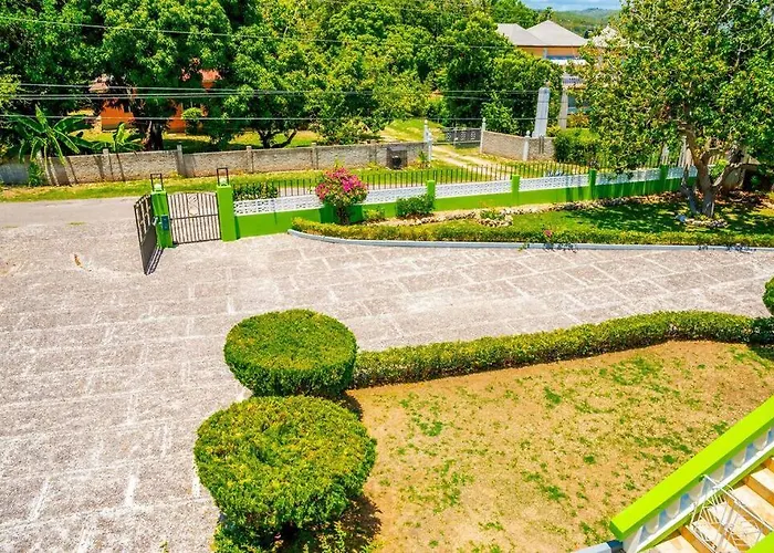 Bungalow On The Terrace