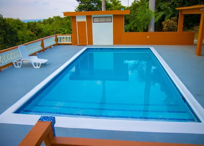 Villa Solstice