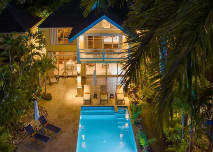 Luxurious Villa in Montego Bay Jamaica