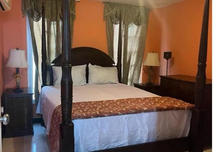 Luxury Villa Rentals