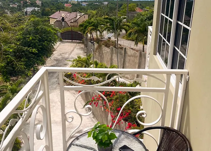 Lagoon View Estate
