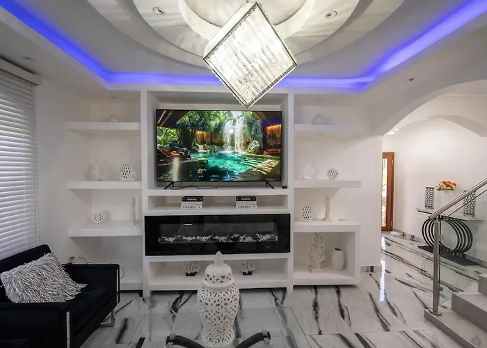 Island Dreams Villa