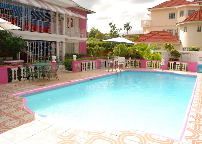 Pinkhibiscus Guest House