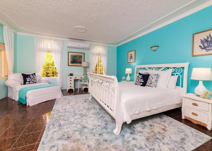 Summerhill Villa 9Br Montego Bay Retreat