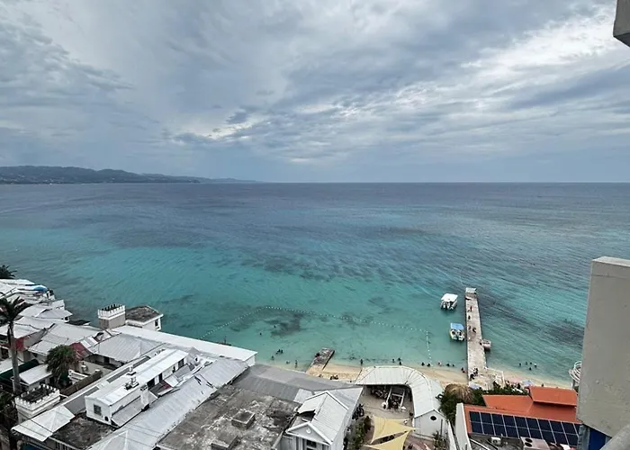 Blue Mahoe Suite At Montego Bay Club
