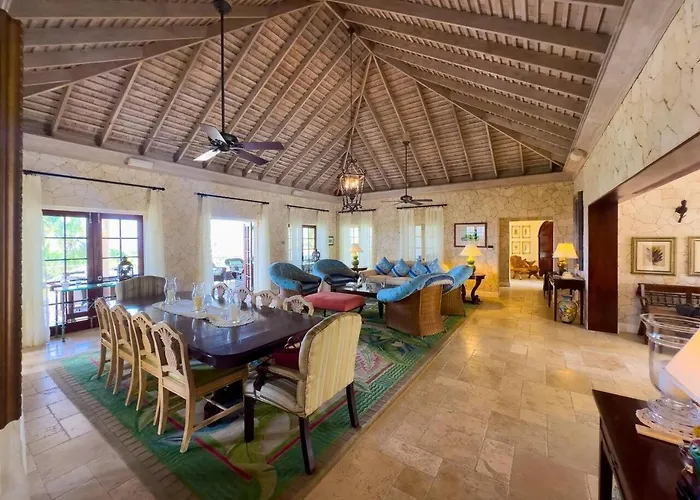 House With A Caribbean Sea