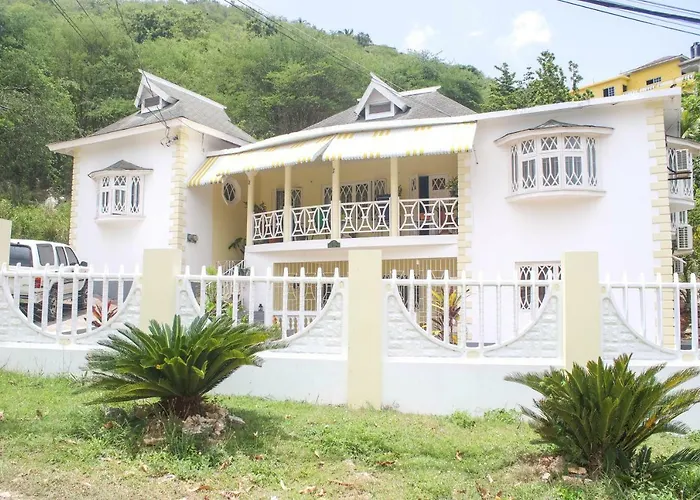 Dironche Villa-Porto Bello